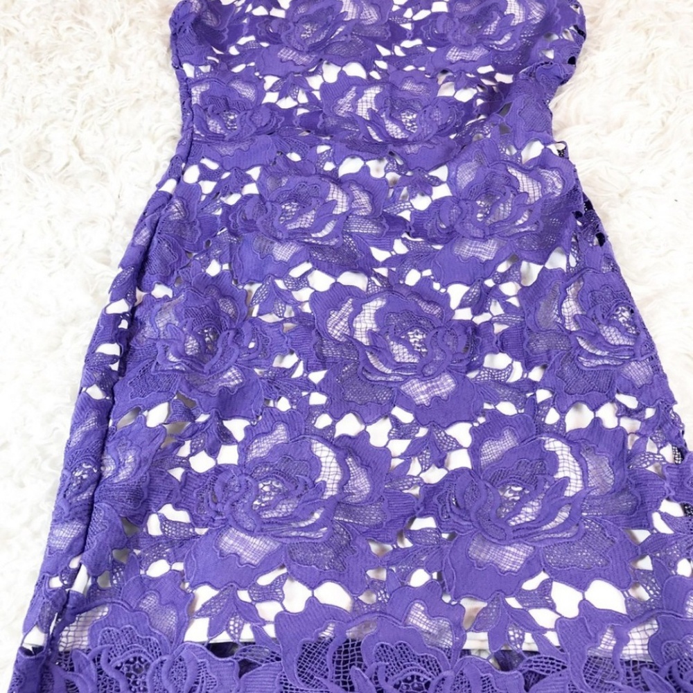 Marc Bouwer purple white lace midi dress